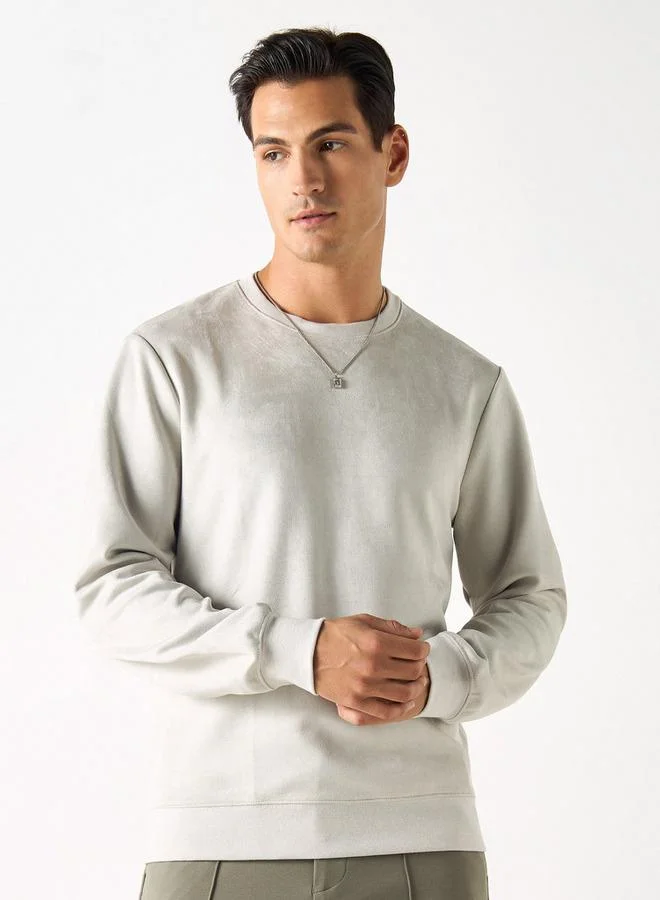 Iconic Solid Sweatshirt with Round Neck and Long Sleeves