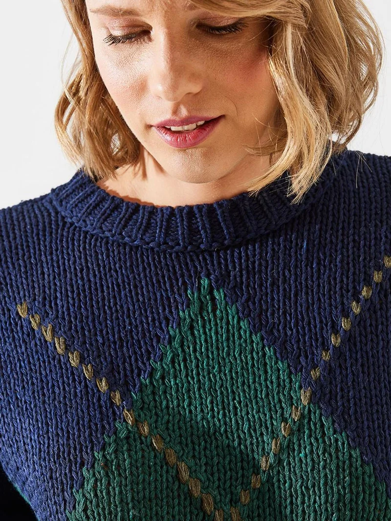 Bianco Lucci Navy Blue LUCCI Geometric Pattern Knit Sweater with Crew Neck for Women | Best Price UAE