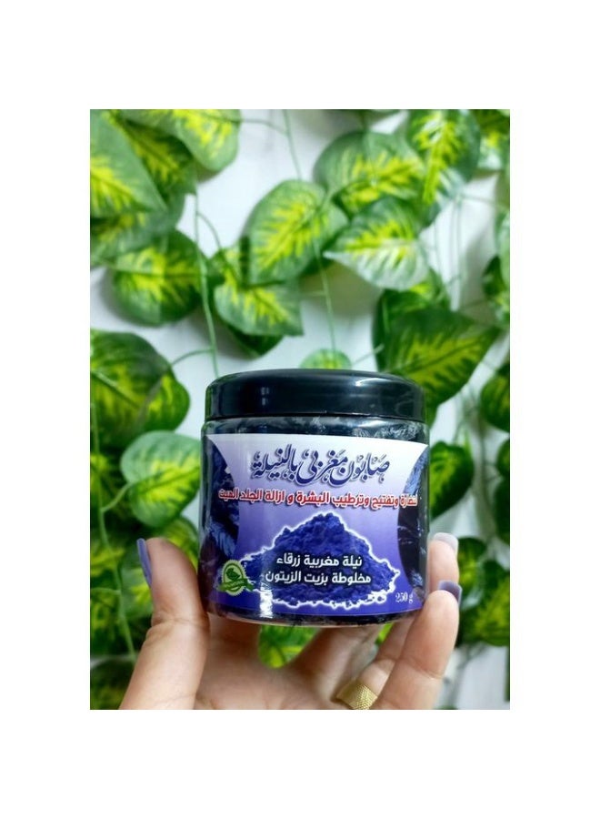 صابون النيلة الزرقاء المغربي الأصلي: تفتيح فوري، توحيد للون، وإزالة للجلد الميت - Image 4