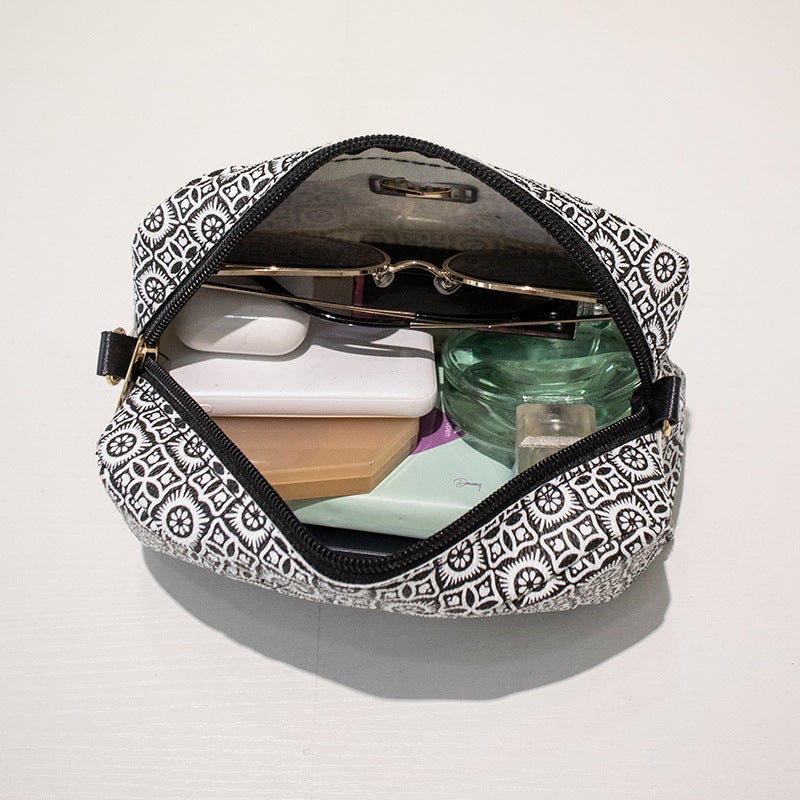 Women'S Bag Camera Bag Niche Ribbon Slung Camera Bag Casual Simple Small Square Bag Gift Bag - Image 5