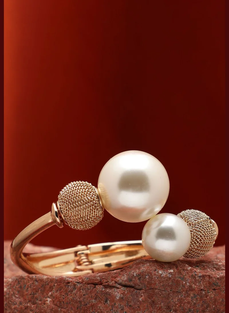 SOHI Gold Plated Pearls Bracelet