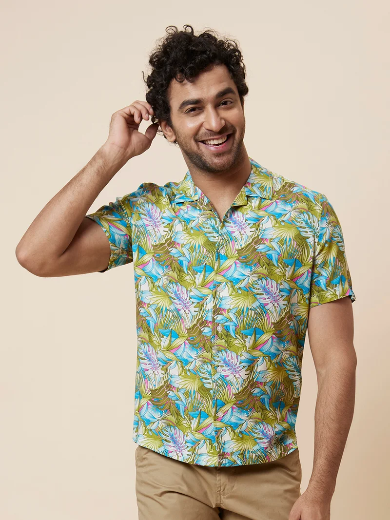 Globus Men Green Printed Regular Fit Casual Shirt