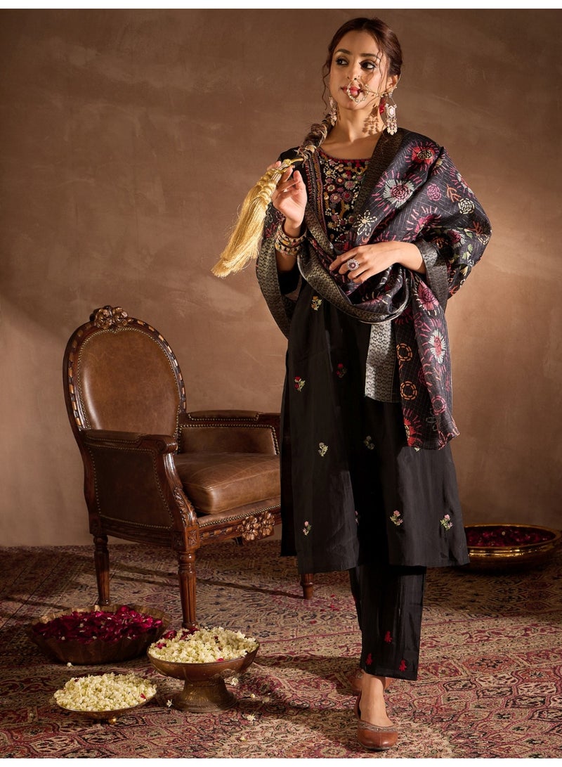 Ameya Black Embroidered Straight Kurta Trousers With Dupatta Set - Image 1
