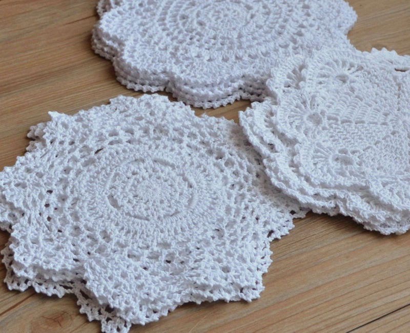 SouthMage 12 Hand Crochet Lace Doilies Lot White Round Table Runners Wedding Coasters - Image 3