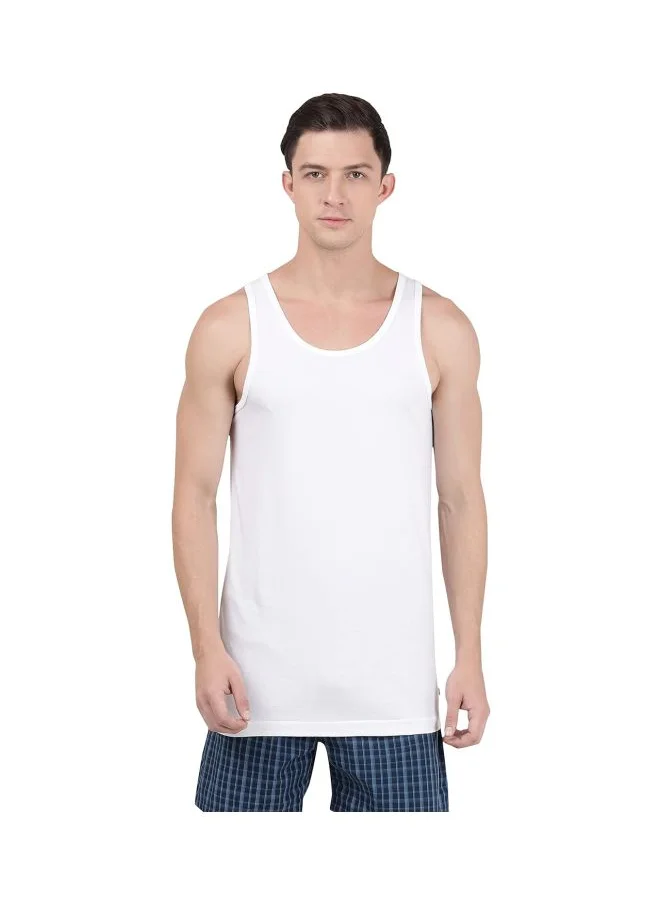 JOCKEY Jockey 8820 Men Super Combed Cotton Round Neck Sleeveless Vest with Extended Length for Easy Tuck Pack of 3