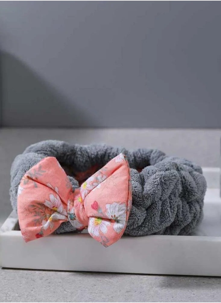 Reefi Gray with Pink Hair Tie Reefi  - Image 1
