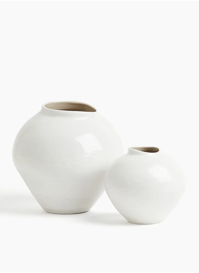 اتش اند ام Irregular Stoneware Vase