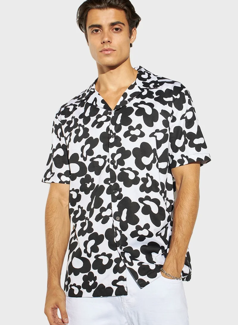 Iconic Floral Print Regular Fit Shirt