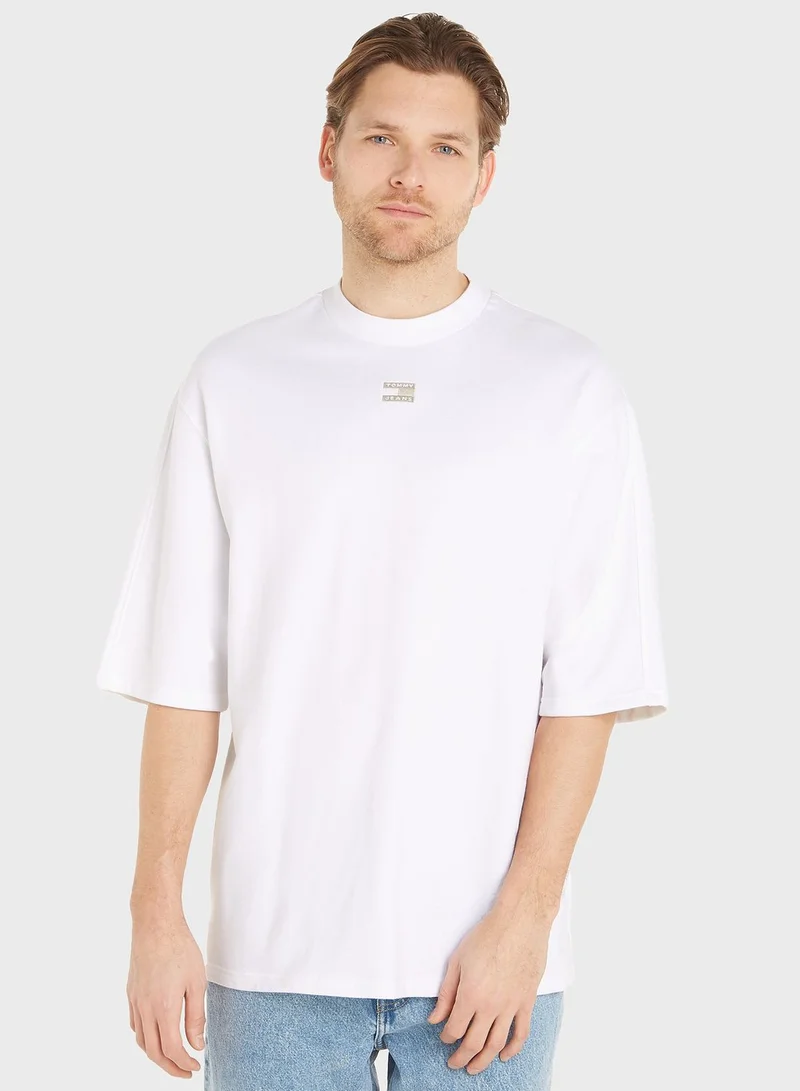 TOMMY JEANS Logo Crew Neck T-Shirt