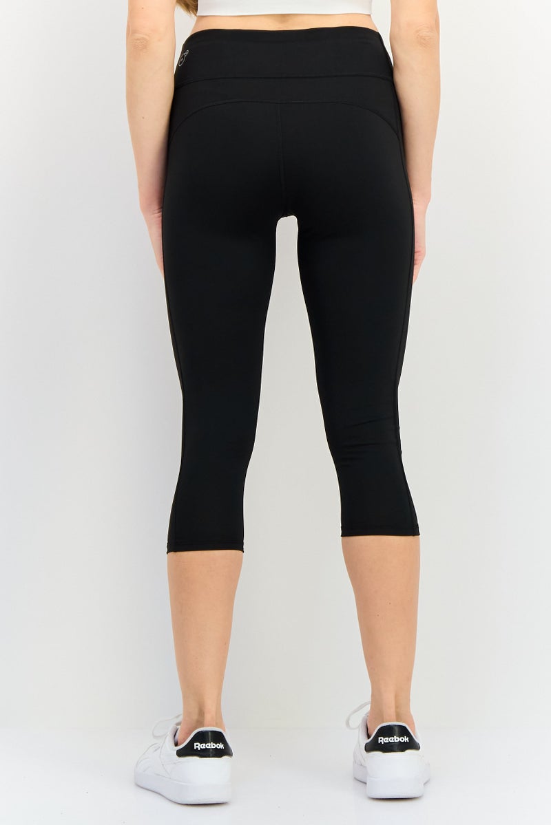 PUMA سراويل رياضية نسائية ملائمة 3/4 للتدريب، سوداء - Image 3