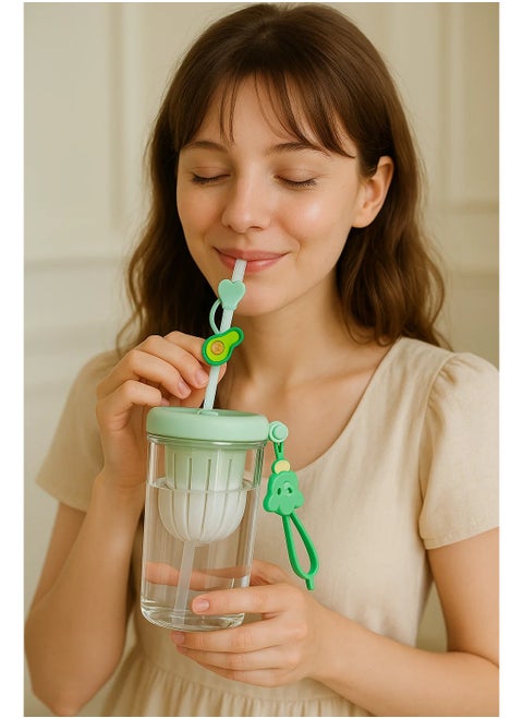 A mug for international and cold drinks + a straw with a lid + a beverage strainer