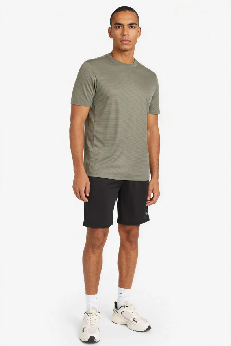 ديفاكتو Slim Fit Crew Neck Printed Sports T-Shirt