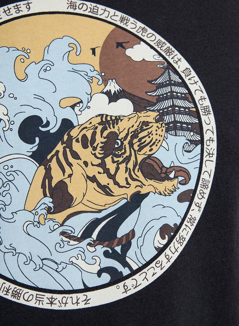 French Connection Ss Drowning Tiger Print T-Shirt - Image 4
