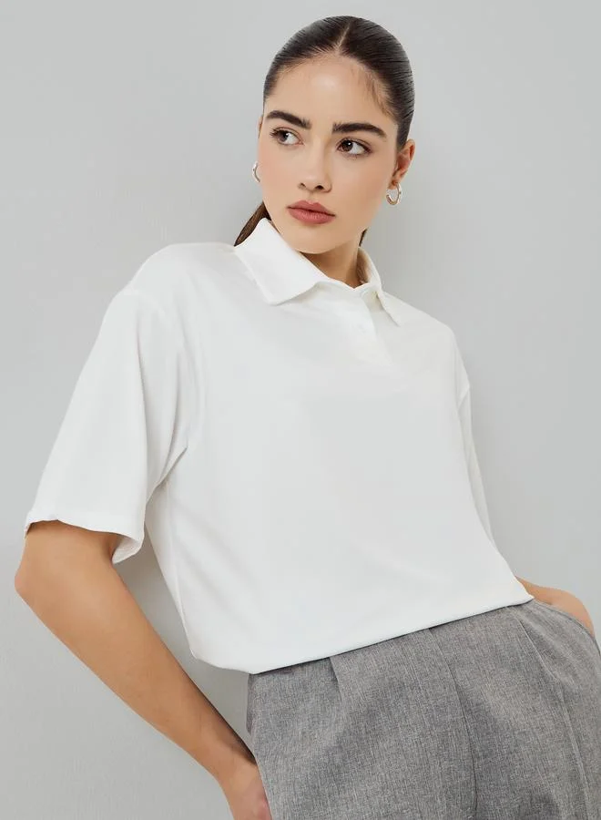 ستايلي تيشيرت بولو محبوك بأكمام قصيرة