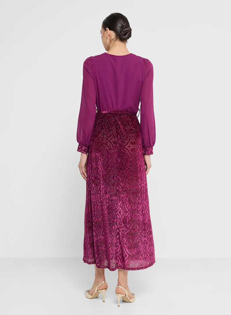 خزانة Puff Sleeved A-line Dress