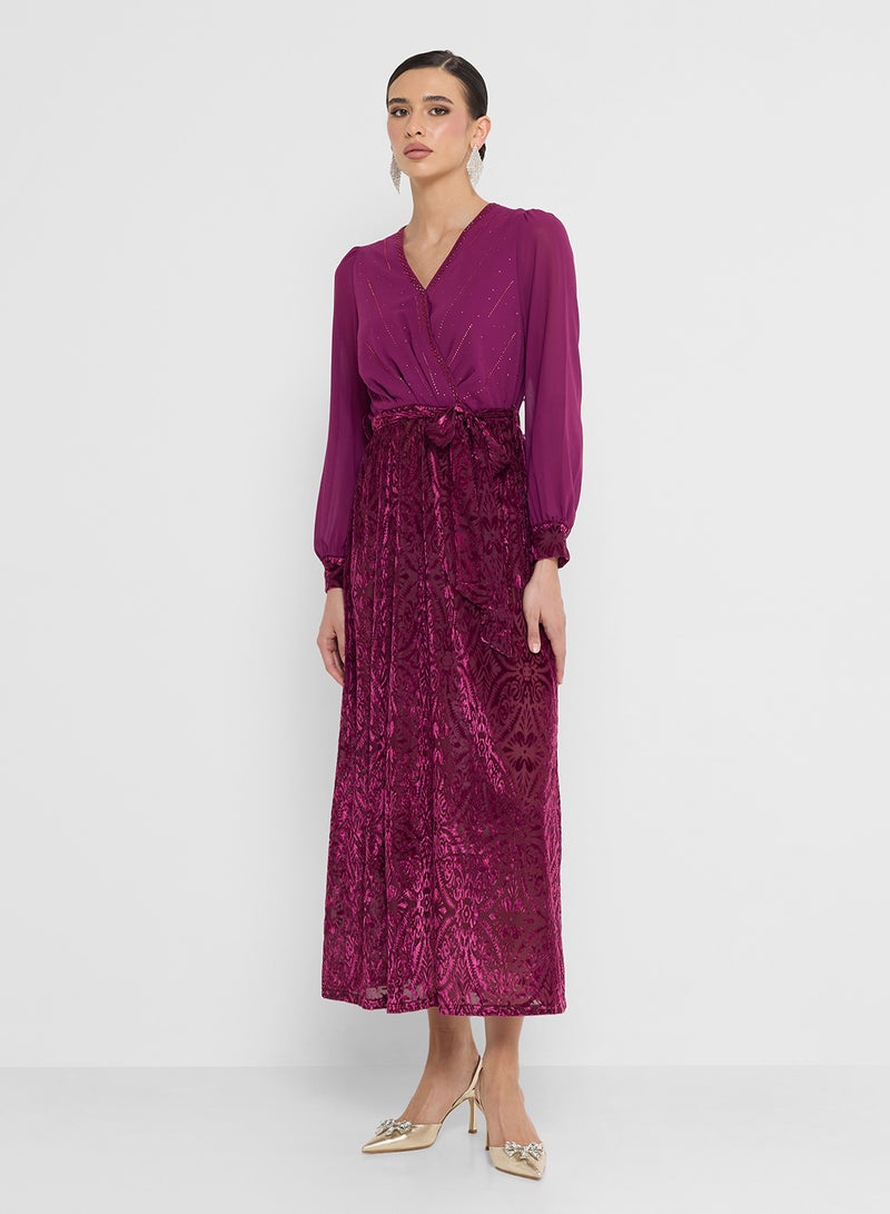 خزانة فستان - بأكمام منفوشة - Image 1