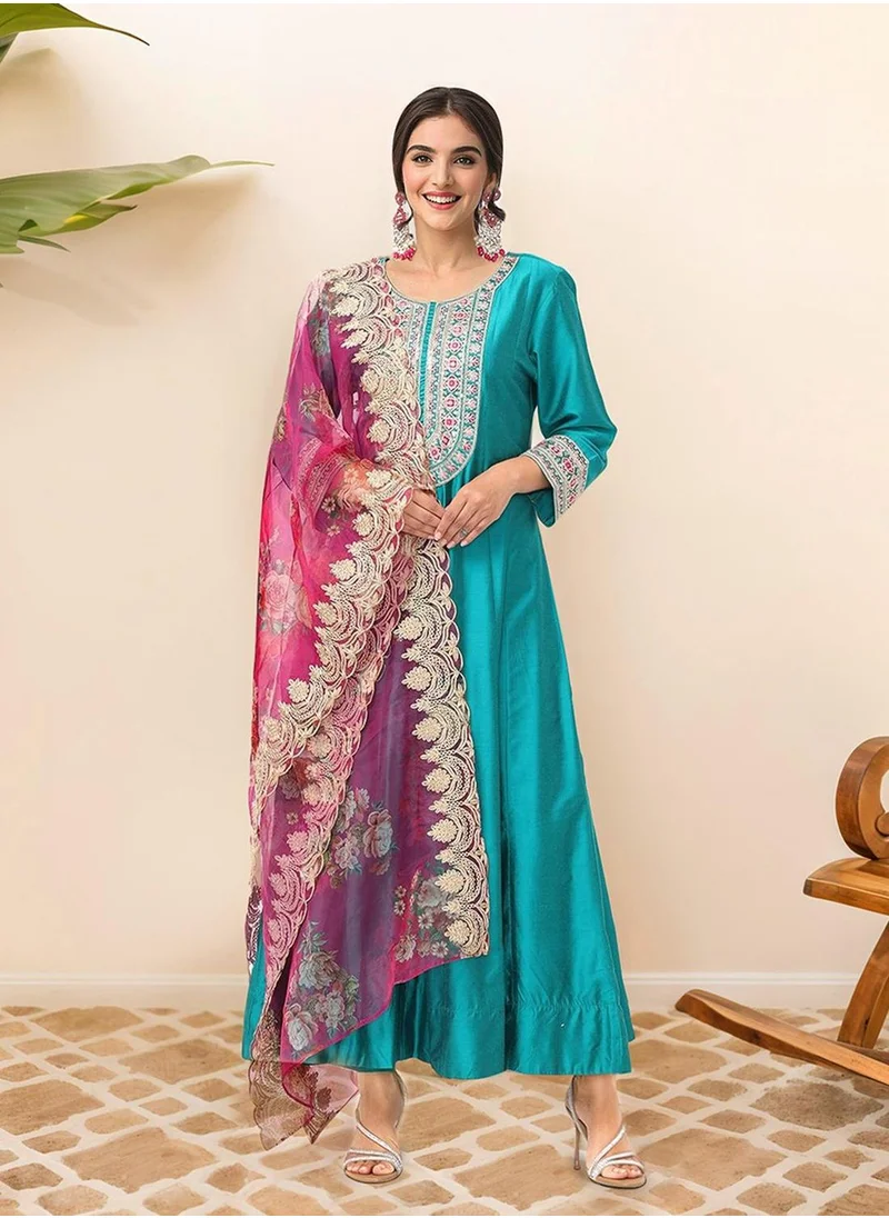 آي شين Women PINE GREEN Kurta Set with Duppatta