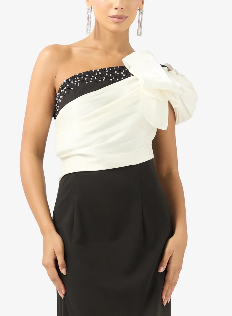Iyra  Contrast One Shoulder Maxi Dress for Women | Best Price UAE