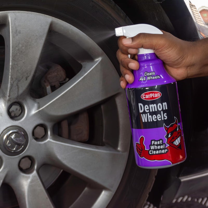 CarPlan Demon Wheels 34 fl Oz (1L) - Fast Wheel Cleaner - Image 2