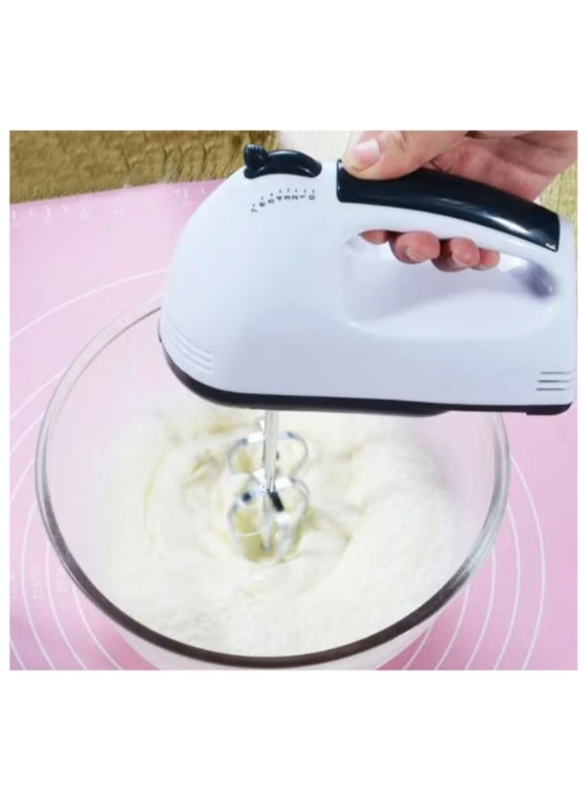 7-speed 260W hand blender with a comfortable grip that fits perfectly in the palm of your hand. White color. - Image 4