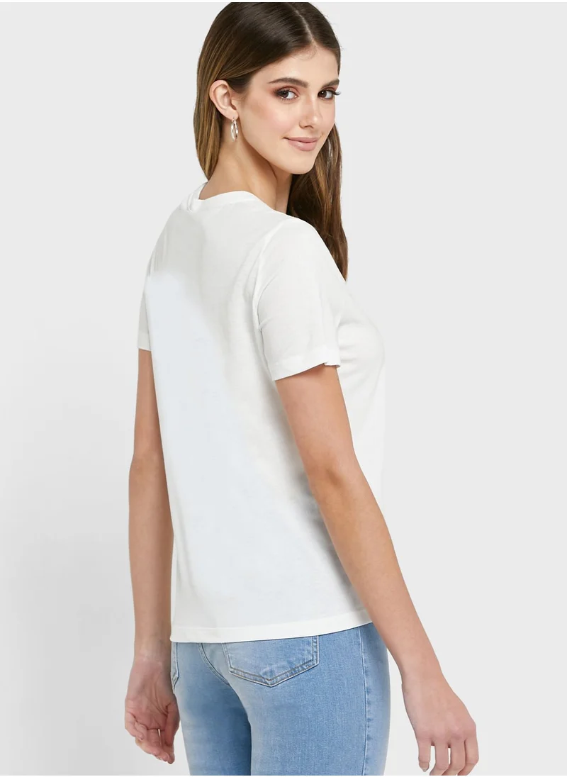 VERO MODA Front Graphic T-Shirt