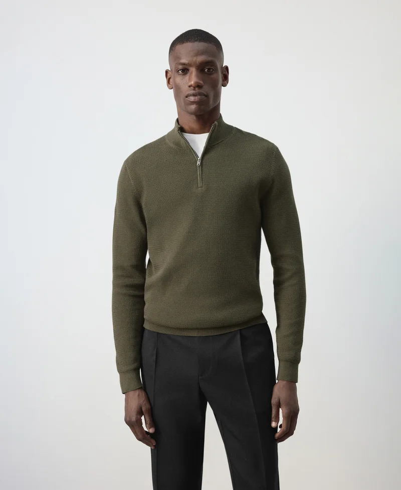مانجو مان Fine-knit cotton-blend jersey with textured zip-up fastening
