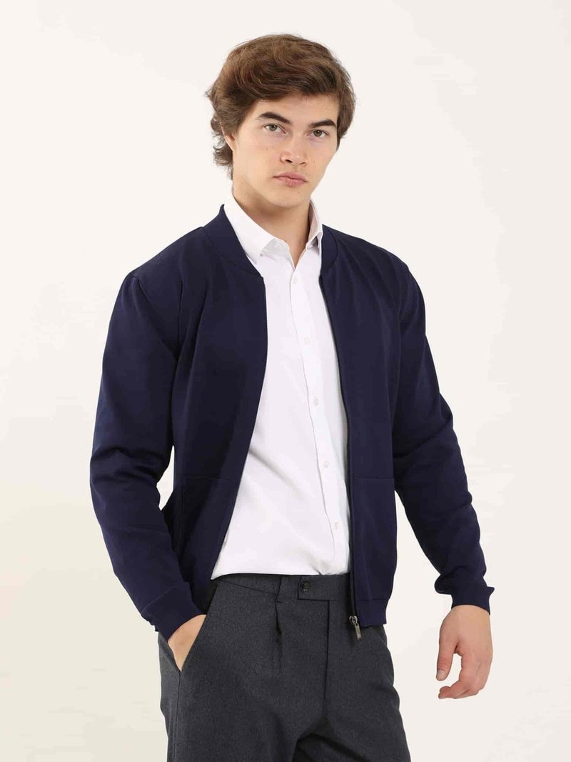Dufy سويتر رجالي بومبر بقلنسوة بسيط Slim Fit باللون الأزرق البحري - 96347  - Image 3