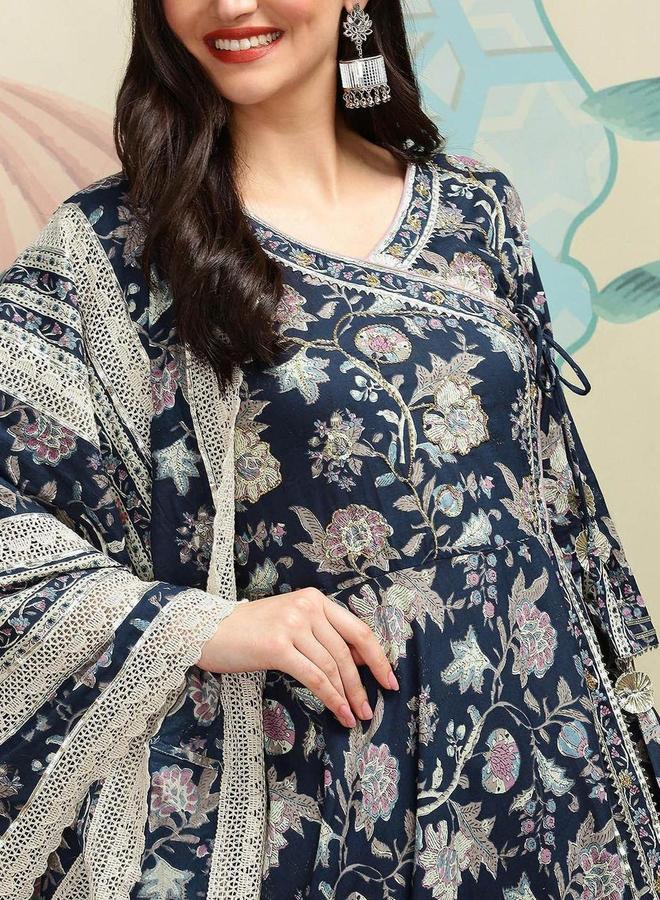 Ishin Printed V-Neck Kurta with Trousers and Dupatta Set - Image 2