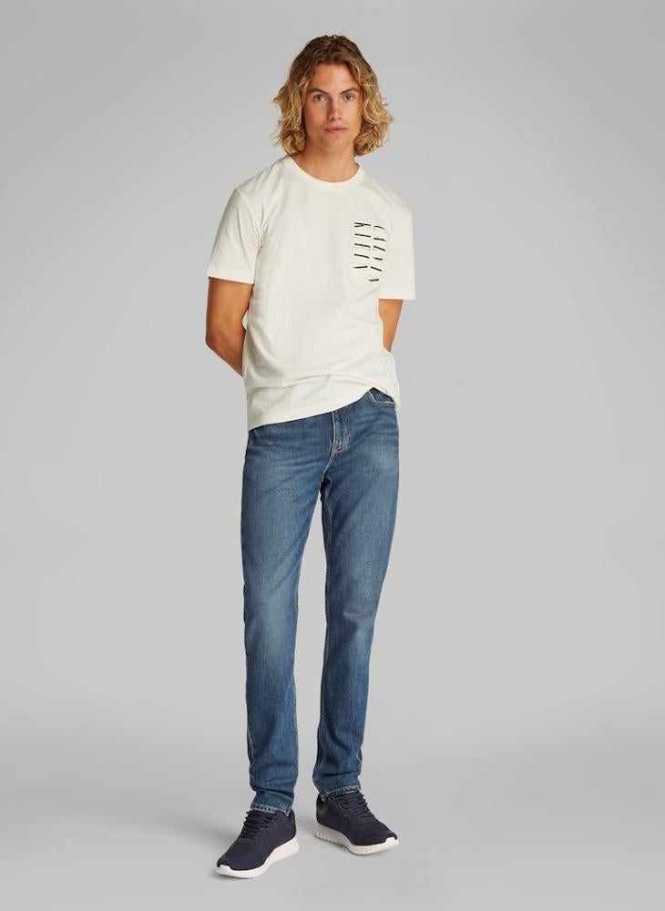 Calvin Klein Jeans Serif Box Graphic T-Shirt  - Image 4