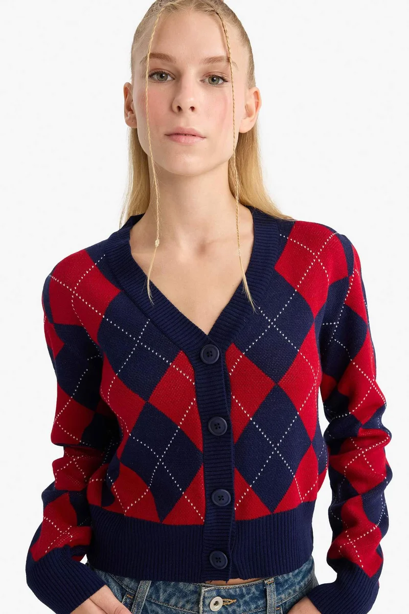 ديفاكتو Slim Fit V-Neck Printed Buttoned Cardigan