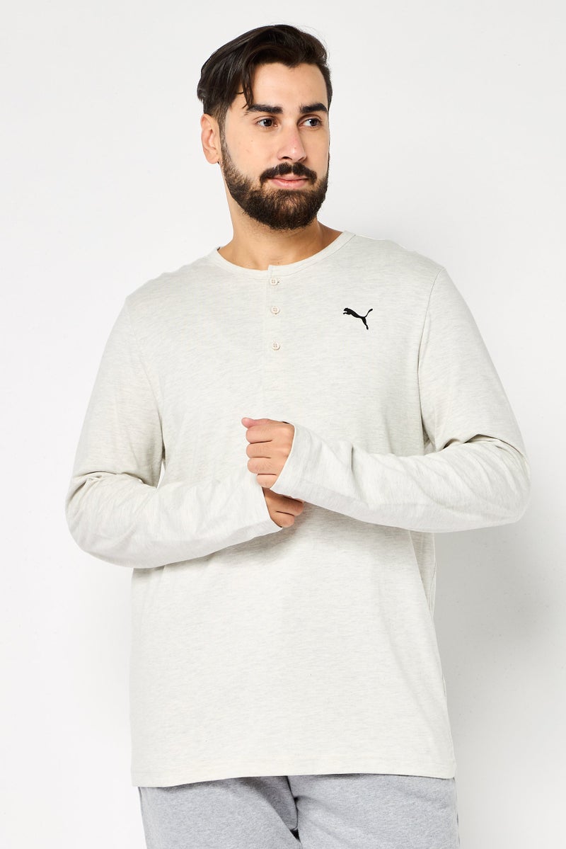 PUMA قميص خارجي للرجال بقصة ضيقة بأكمام طويلة، رمادي - Image 1