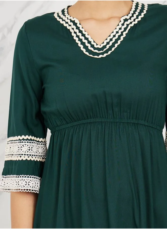 ستايلي Embroidered Lace Detail A-Line Maxi Dress