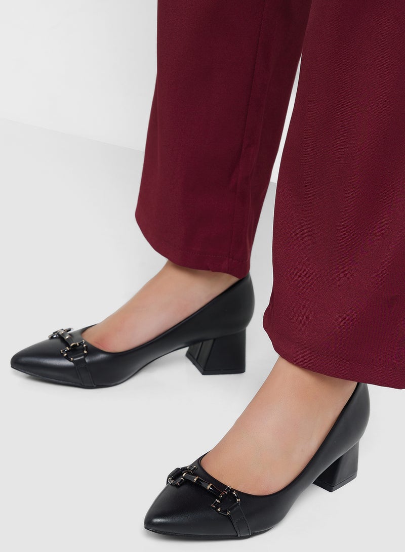 BR Block Heeled Pointed Pump  - Image 5