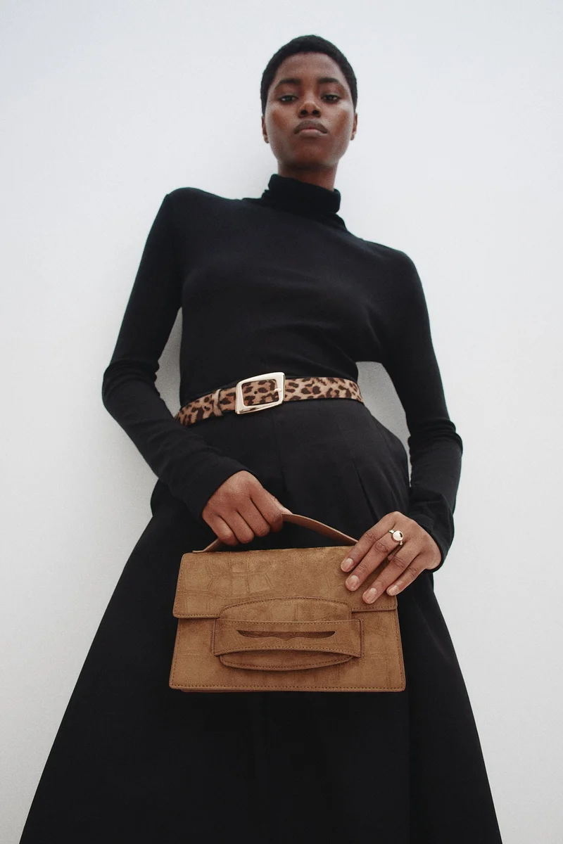 اتش اند ام حقيبة كروس بودي