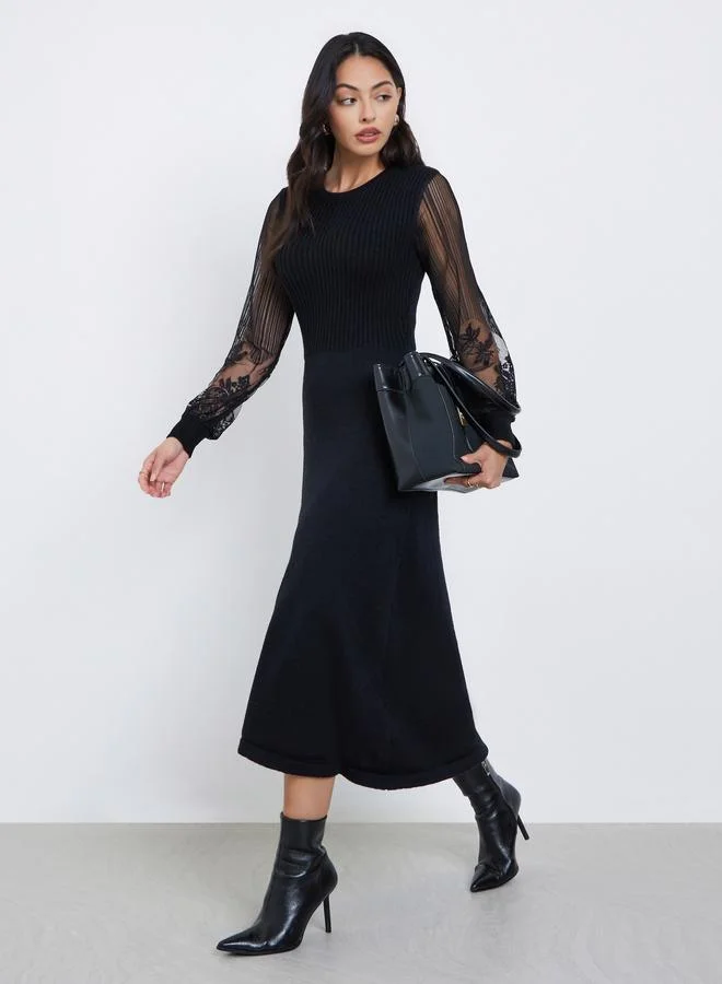 ستايلي فستان ميدي بنمط سويتر محبوك وأكمام دانتيل