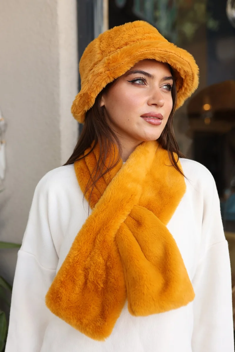 ريمسا مايو Remsa Swimwear Women Plush Scarf Neck Collar Scarf Rkb-01 Mustard