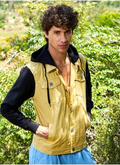 Campus Sutra Men's Black & Yellow Light-Wash Denim Jacket With Sweatshirt Sleeve  - Image 3
