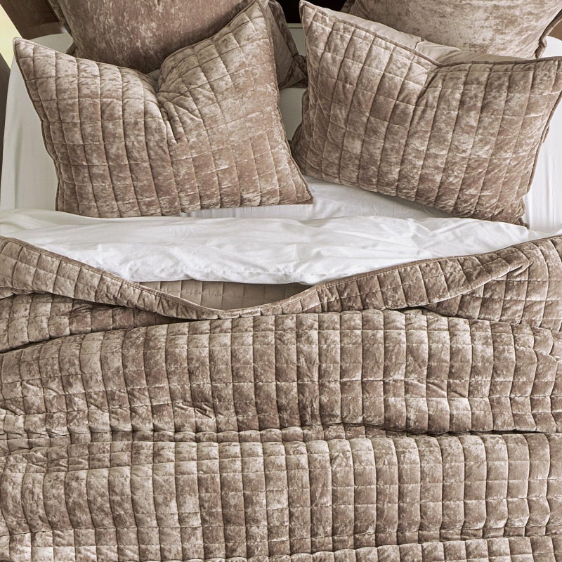 RECYCO Luxury Velvet Quilt King Size Bedding Set, Ultra Soft Velvet Comforter Set, Lightweight Quilted Channel Box Stitch Oversized Bedspread Coverlet for All Season, with 2 Shams, Natural Tan - Image 3