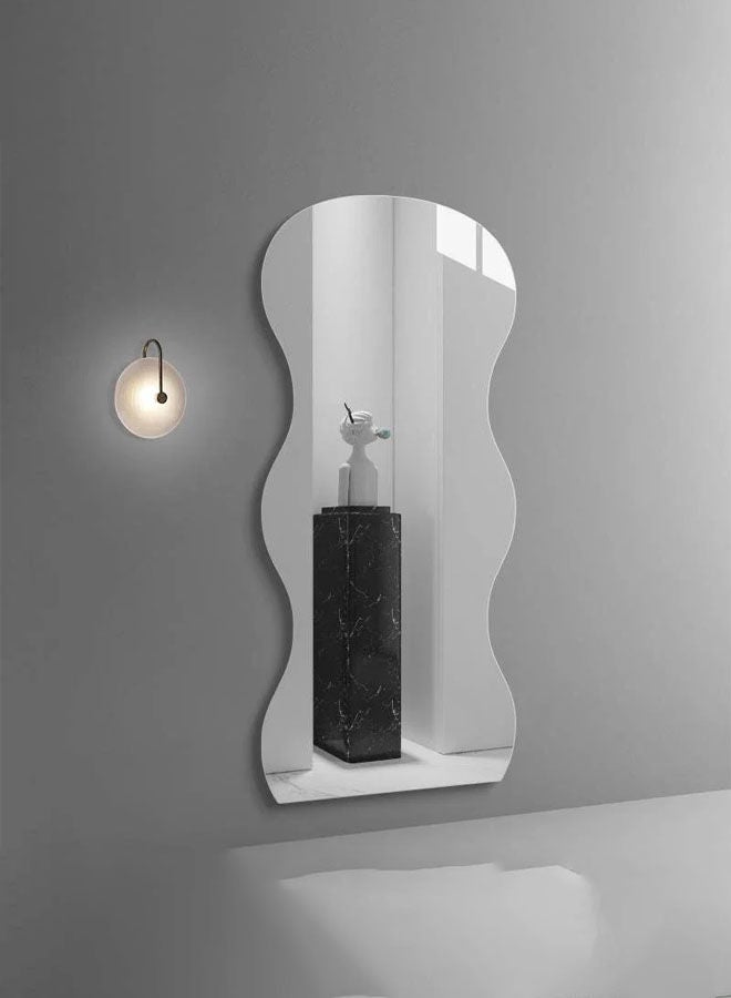 ديكور هيلز مرآة أرضية كاملة الطول بتصميم مموج غير منتظم، قائمة بذاتها أو مثبتة على الحائط، مرآة زينة عصرية لغرفة النوم، مائلة على الحائط، مقاس 60×165 سم - Image 4