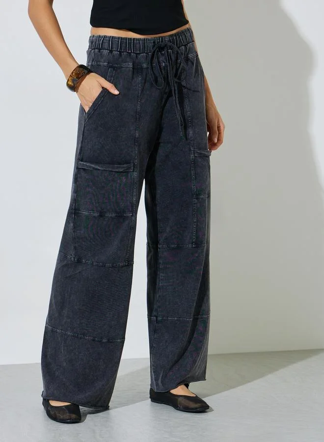 ستايلي Grey Solid Pocket Detail Wide Leg Cargo Joggers