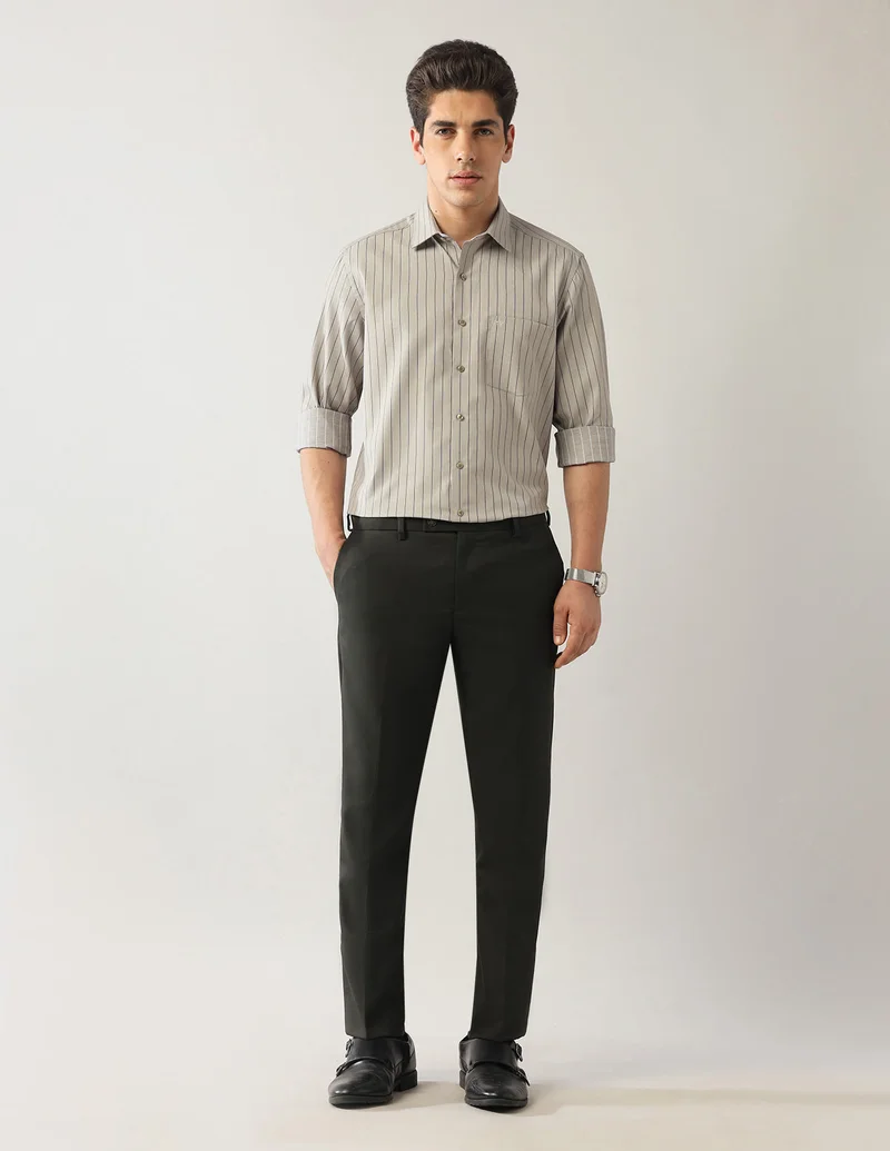 Arrow Dark Green Mid Rise Textured Autoflex Trousers for Men | Best Price UAE