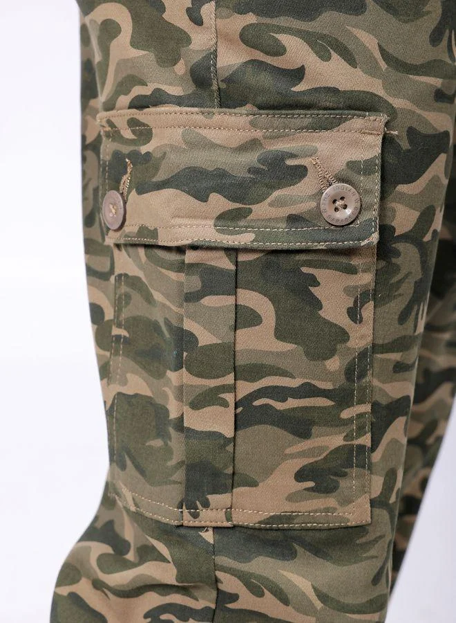 The Indian Garage Co  Men Slim Fit Camouflage Mid-Rise Cargos for Men | Best Price UAE