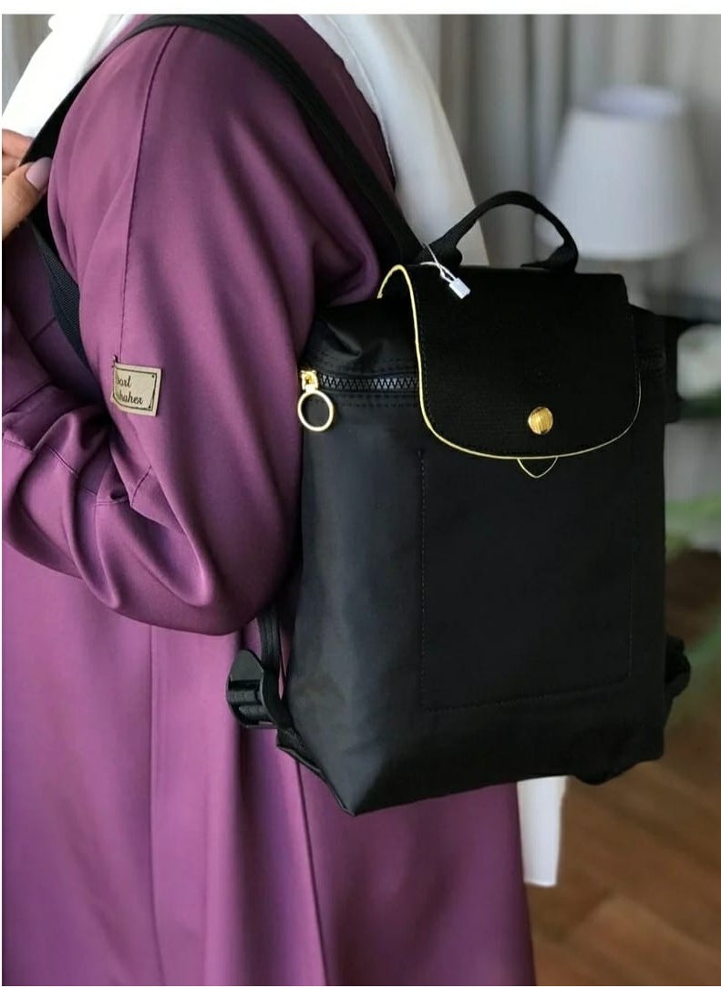 BAGARI A women's backpack from Co, an elegant, high-quality brand 