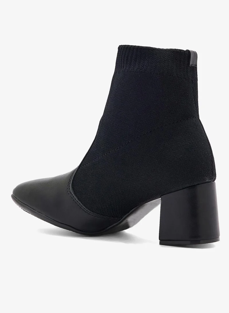 Beira Rio Black Ankle Boots for Women – Stylish, Comfortable & Versatile Everyday Footwear for Women | Best Price UAE