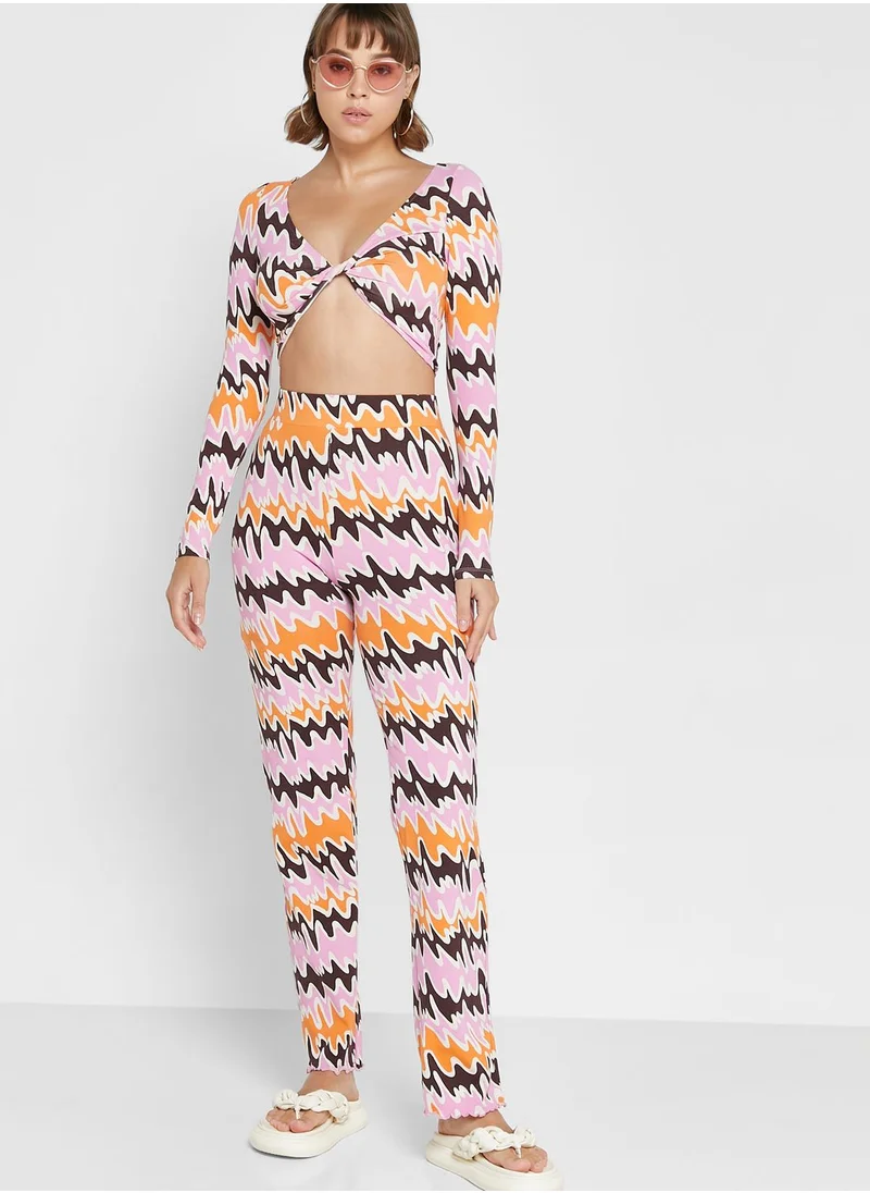MONKI Plunge Neck Twisted Front Crop Top