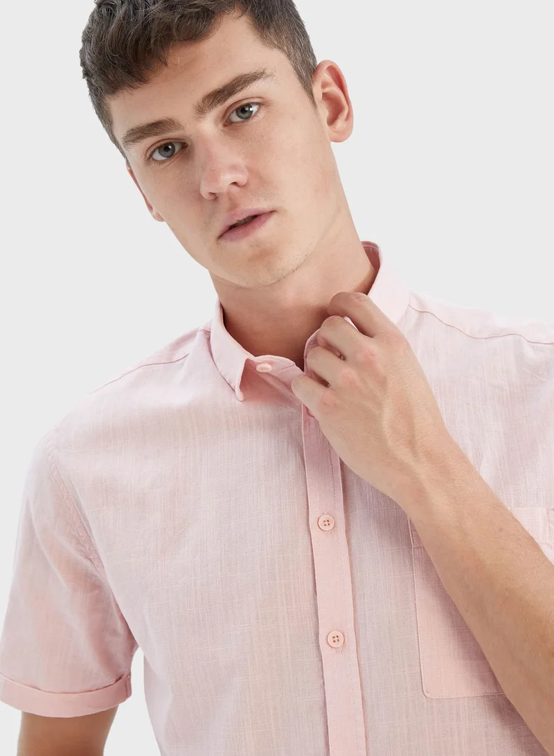 DeFacto Essential Slim Fit Shirt