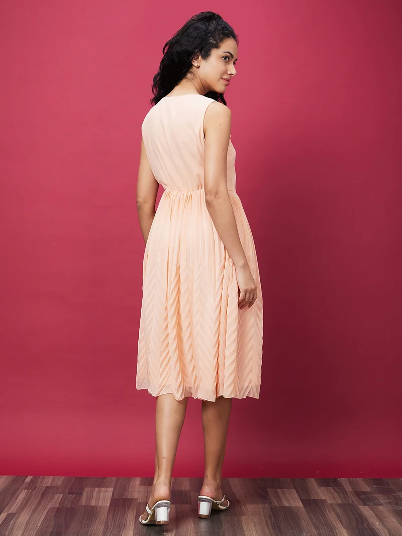 globus Globus Women V-Neck Gathered Detail Fit & Flare Dress