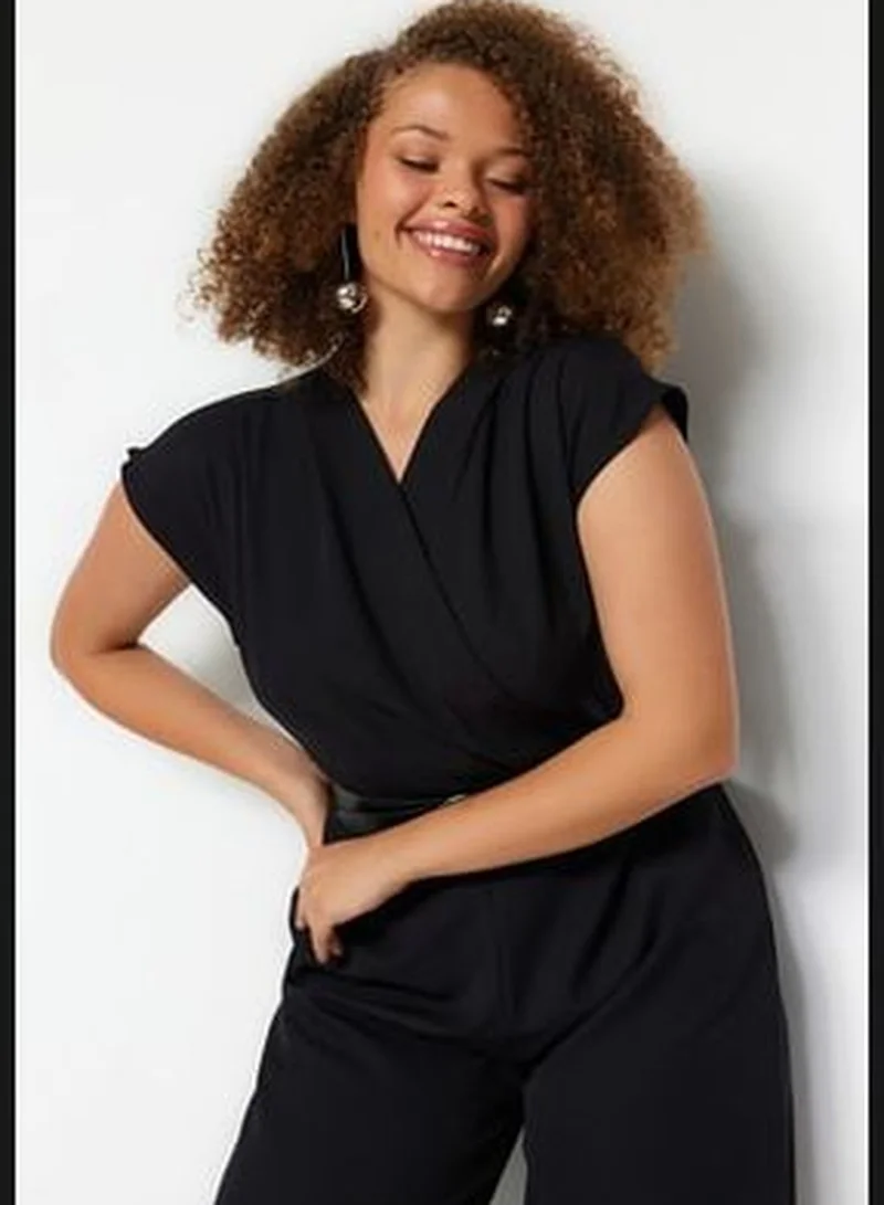 trendyol Black Woven Jumpsuit with Belt TBBSS23BG00004