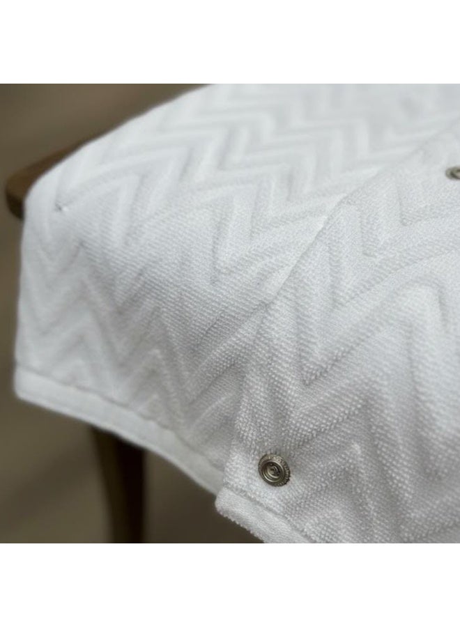 toãlla Ihram clothing for older children and teenagers  equipped with two snaps and Scotch, fast absorption, 100% natural cotton, belt, strong snaps and an internal pocket,70*130 cm - Image 2