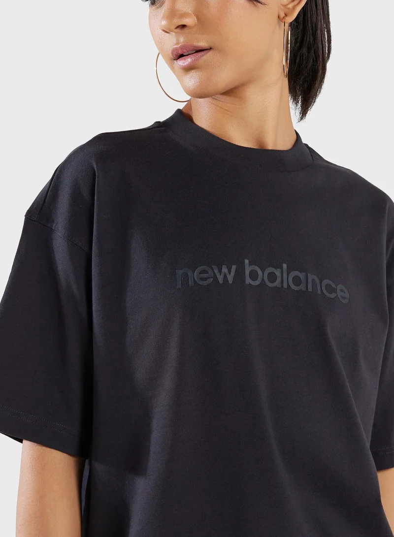 New Balance Hyper Density Oversized T-Shirt